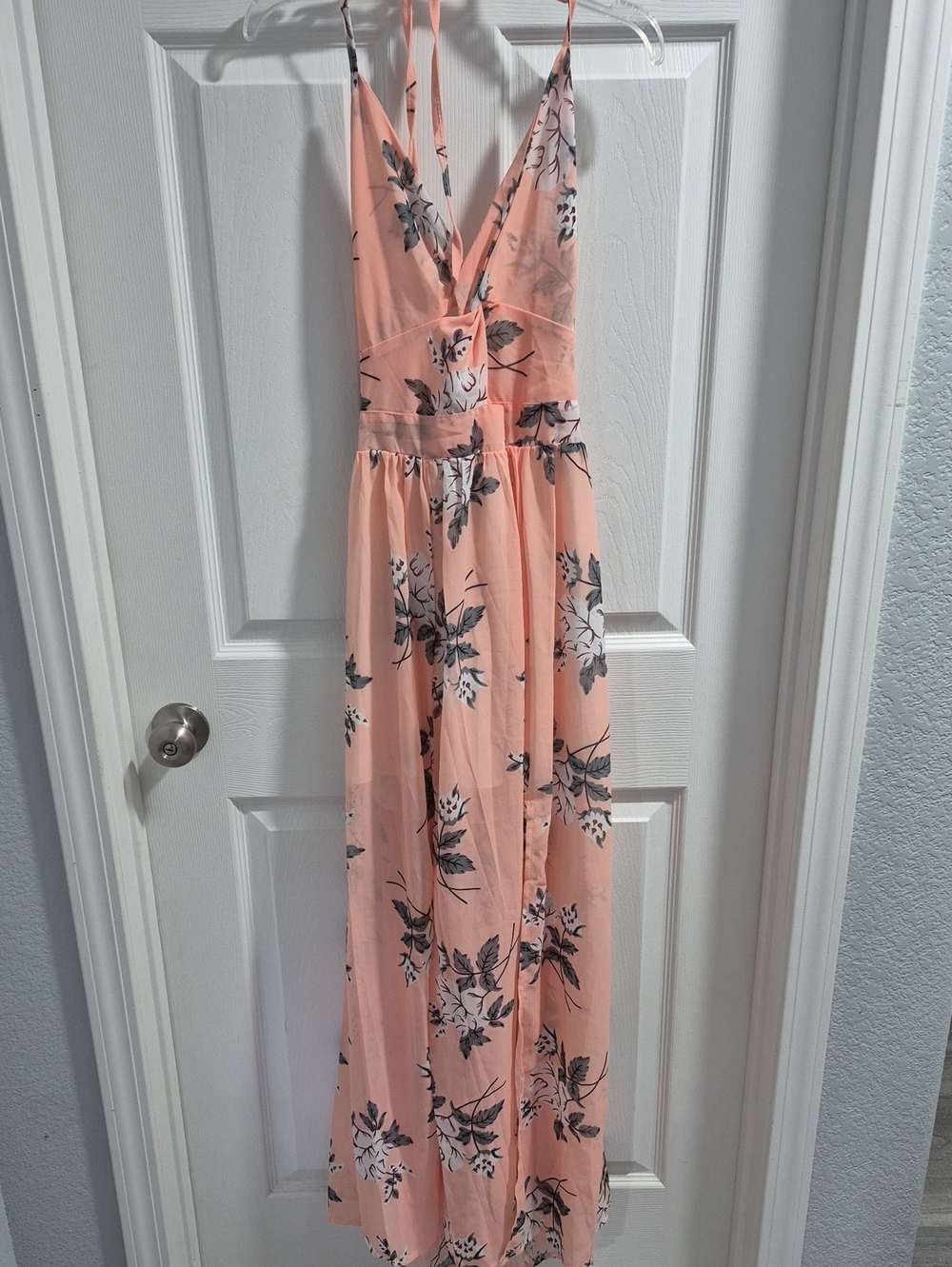 Backless Floral Maxi Dress - Peach - Picture 1 of 4